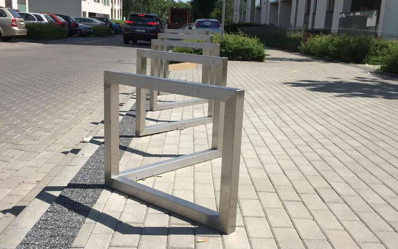 HUGO - HUGO - RASTRELLIERE BICI