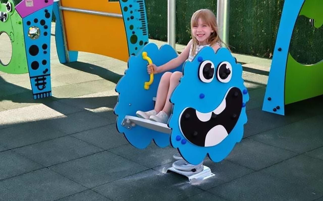 HANDICAPPED-READY SPOOKY FLUFFY - HANDICAPPED-READY SPOOKY FLUFFY - GIOCHI A MOLLA