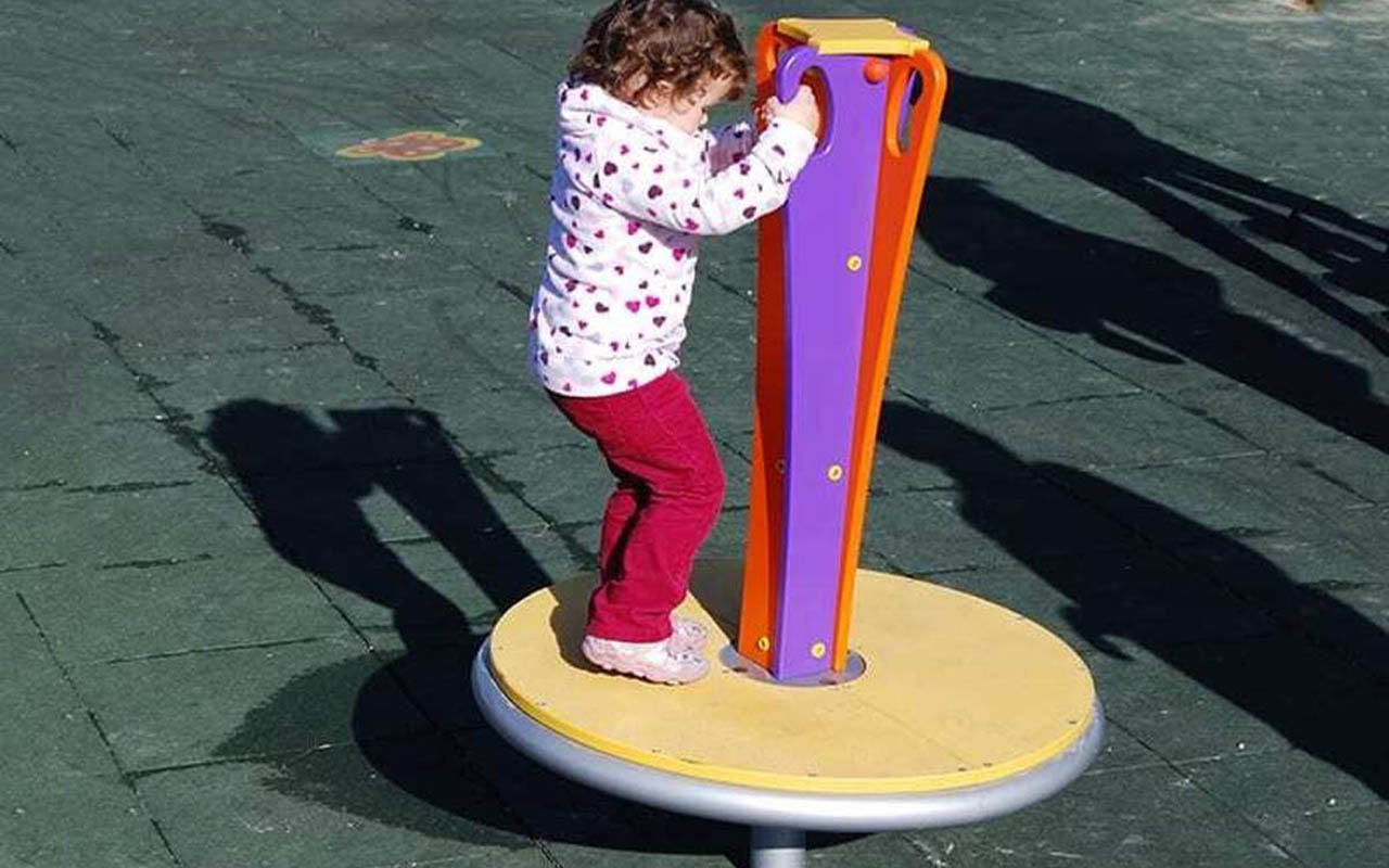 SPINNING CAROUSEL - SPINNING CAROUSEL - GIOSTRE GIREVOLI