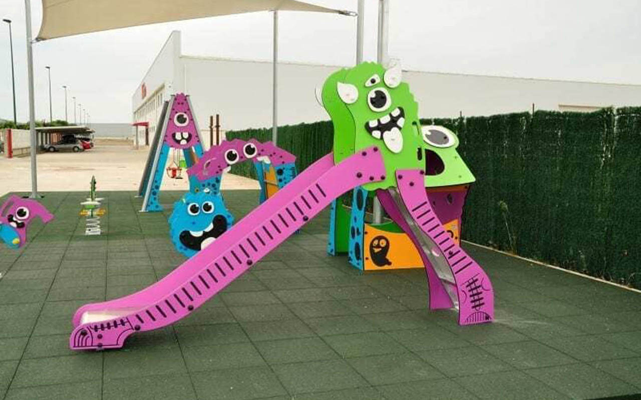 SPOOKY STICKY SLIDE - SPOOKY STICKY SLIDE - SCIVOLI